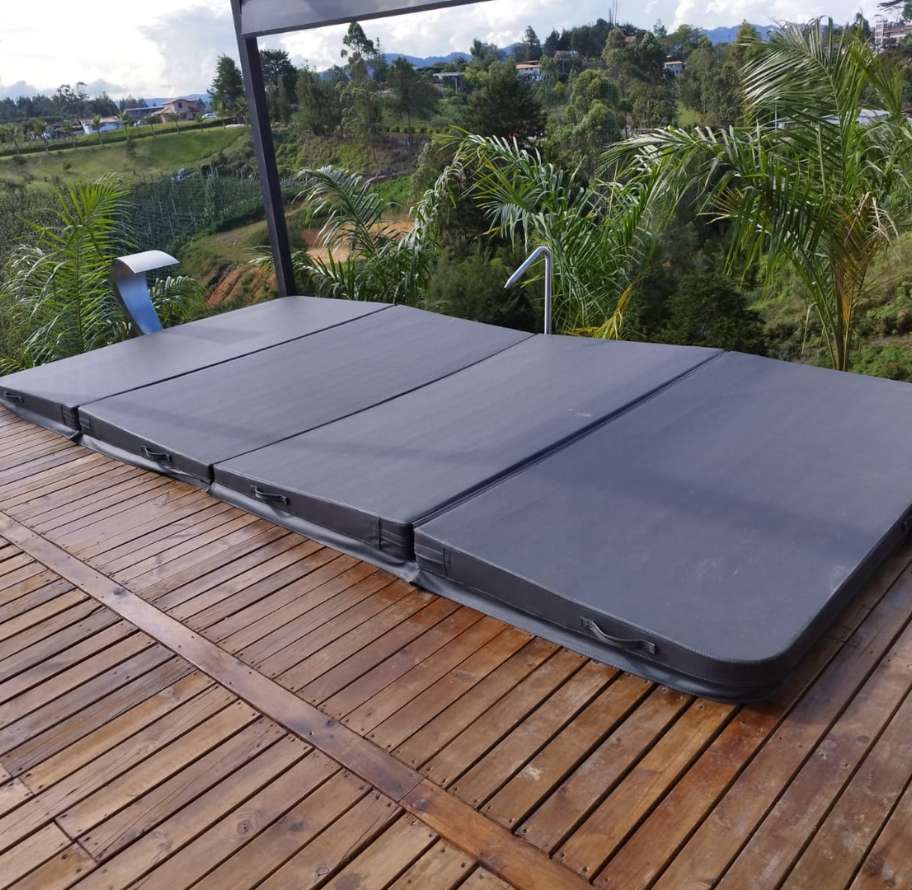 Carpas para Jacuzzi - Image 2