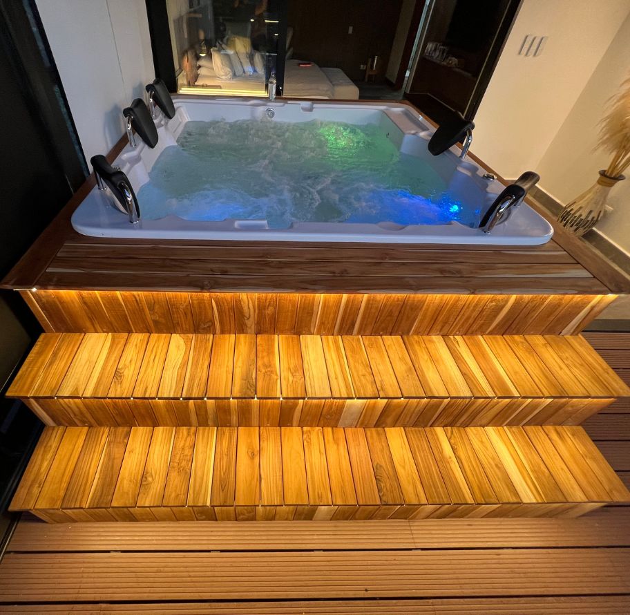Jacuzzi Floriano II 6 Personas