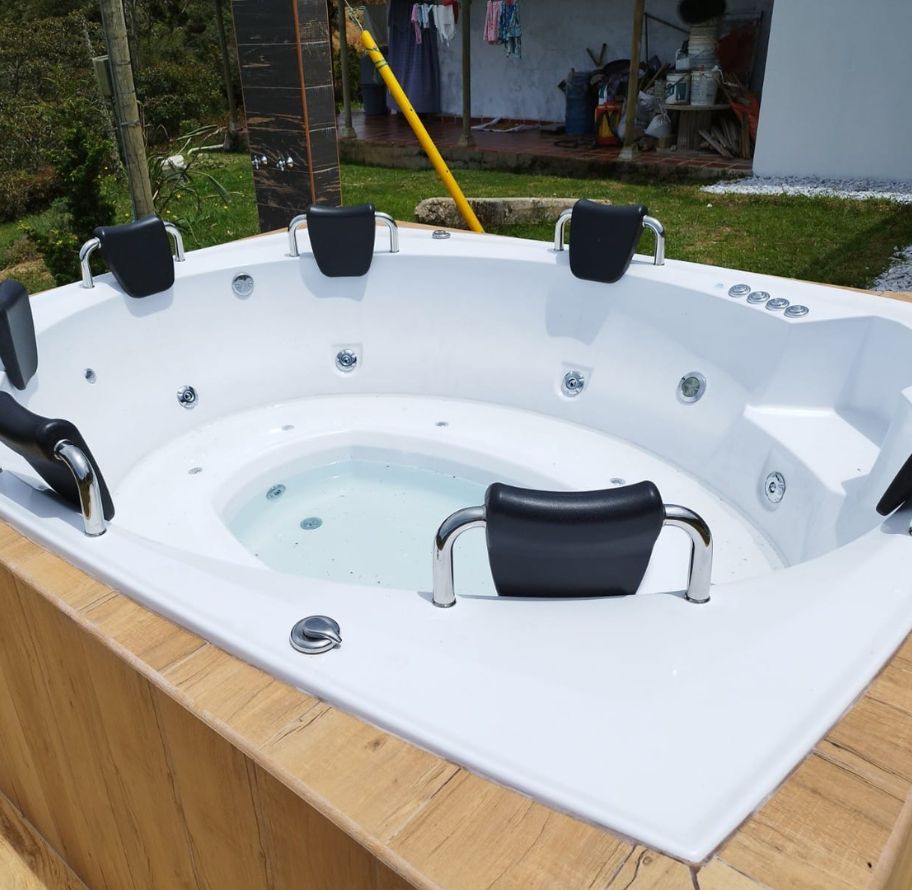 Jacuzzi Super Spa 8 Personas - Image 3