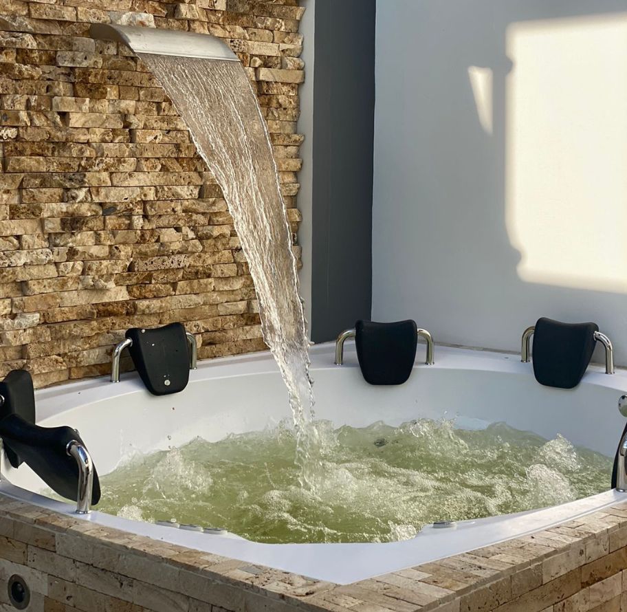 Jacuzzi Super Spa 8 Personas - Image 2